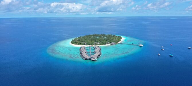 Exploring the Breathtaking Beaches of the Tropics
